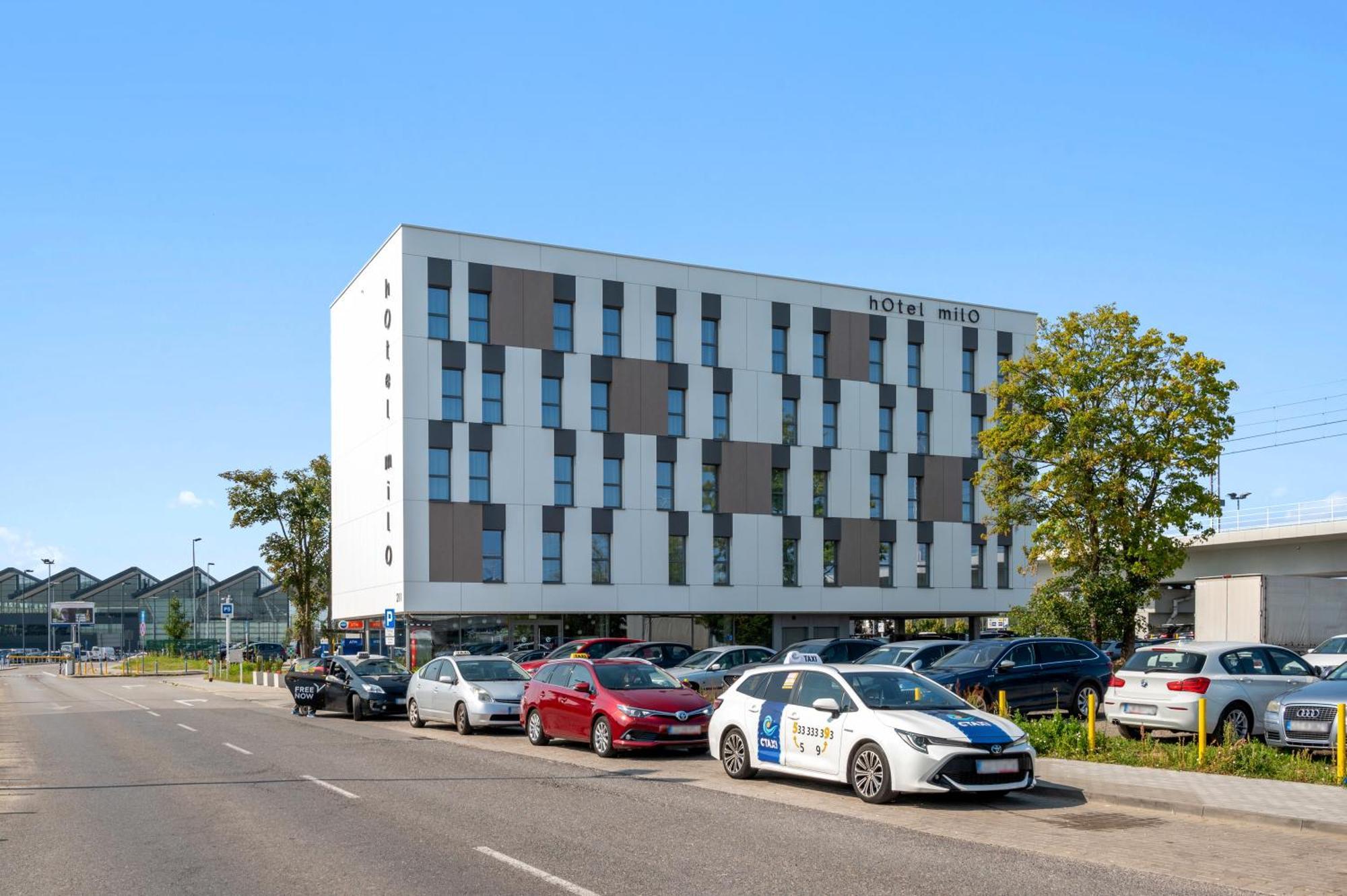 Hotel Milo Gdansk Airport Exterior foto
